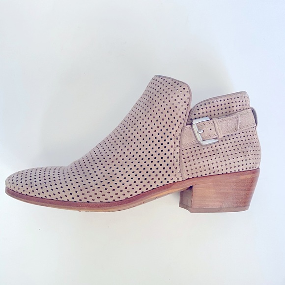10 Sam Edelman PAULA booties boots perforated leather mushroom taupe tan brown - Picture 2 of 8